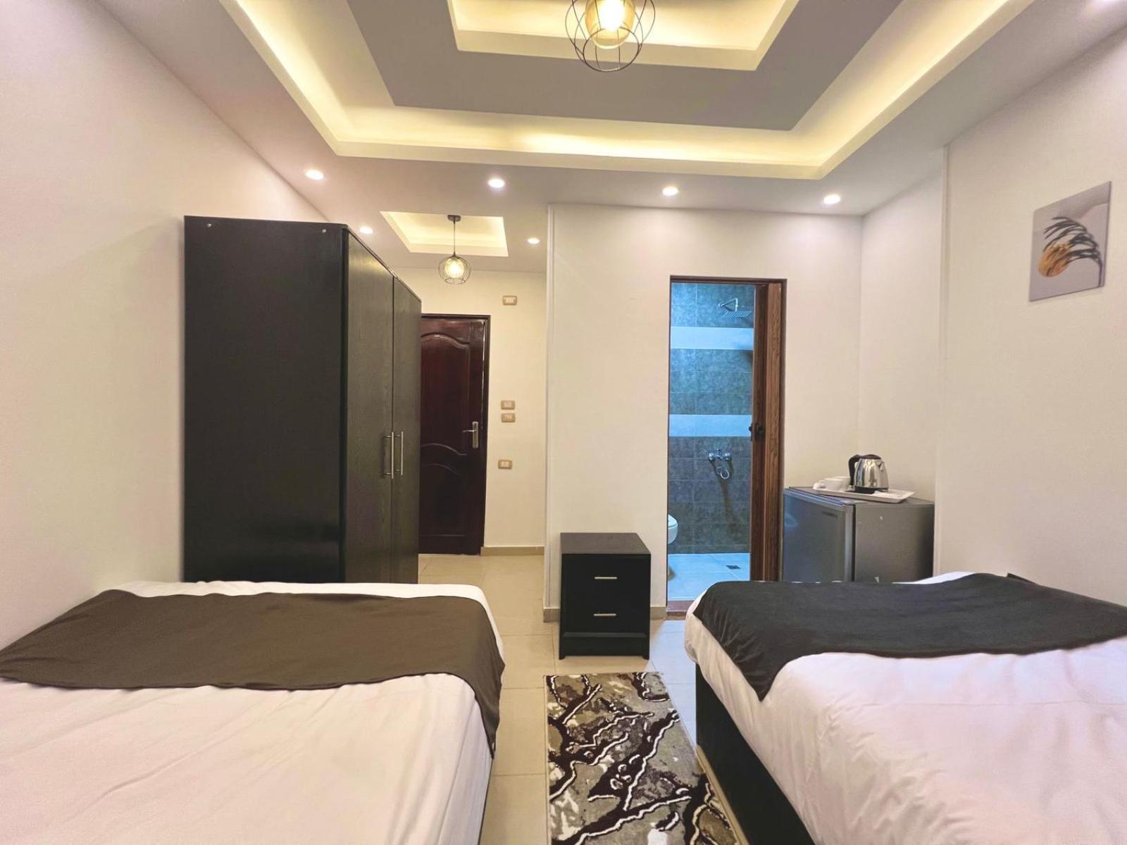 Rixsos Pyramids Inn Nazlet el-Sîsi Exterior photo