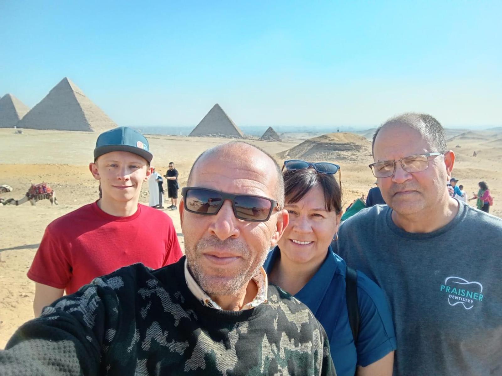 Rixsos Pyramids Inn Nazlet el-Sîsi Exterior photo